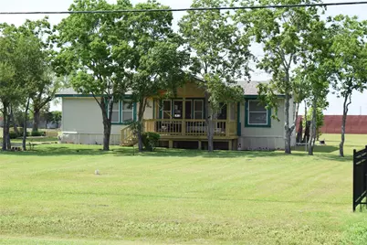 16135 Millers Landing Lane, Houston, TX 77049 - Photo 3