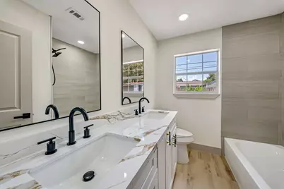 6638 Thornwall Street, Houston, TX 77092 - Photo 7