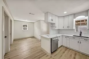 6638 Thornwall St, Houston, TX 77092 - Photo 11