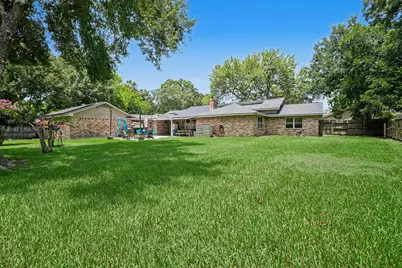 4318 Meadow Glenn Drive, Dickinson, TX 77539 - Photo 29