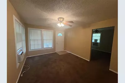 913 Meyers Street, Clute, TX 77531 - Photo 3