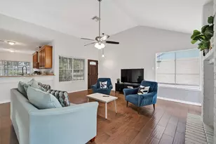 12727 Ashford Knoll Dr, Houston, TX 77082 - Photo 9