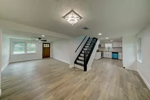 3115 Michael St, Bacliff, TX 77518 - Photo 11