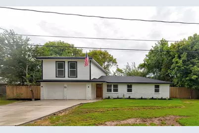 3115 Michael Street, Bacliff, TX 77518 - Photo 1
