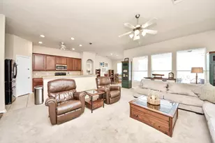 945 Autumn Brook St, Seabrook, TX 77586 - Photo 11