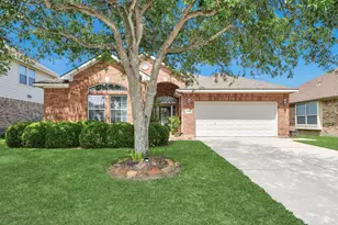 945 Autumn Brook St, Seabrook, TX 77586 - Photo 1