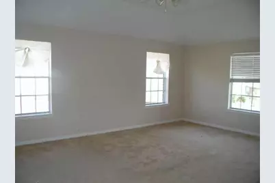 515 Silver Leaf Court, Pearland, TX 77584 - Photo 13