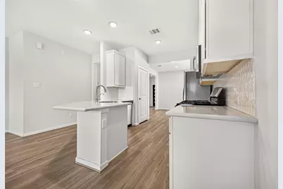 7819 Wyndham Harbor Court, Richmond, TX 77407 - Photo 19