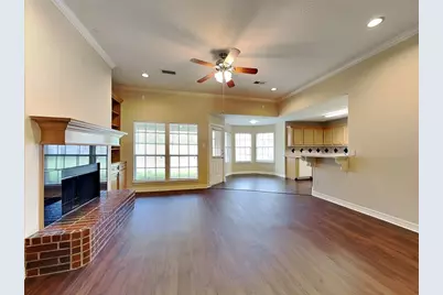 2922 31st Avenue N, Texas City, TX 77590 - Photo 7