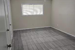 12706 Bexley Dr, Houston, TX 77099 - Photo 5