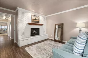 1464 Lakeside Dr W, Canyon Lake, TX 78133 - Photo 21
