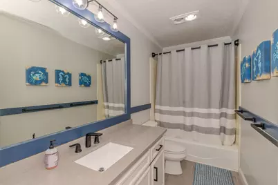 7650 Colonial Dr, Beaumont, TX 77707 - Photo 23