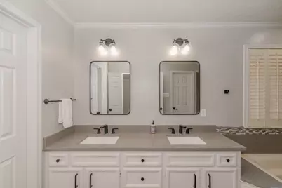 7650 Colonial Dr, Beaumont, TX 77707 - Photo 15