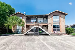 4017 Briar Hollow Dr, Dickinson, TX 77539 - Photo 1