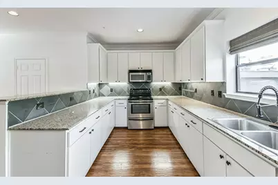 17 Waugh Drive #209, Houston, TX 77007 - Photo 13