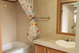 502 Magnusson Ave, Palacios, TX 77465 - Photo 15