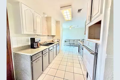 10719 Carvel Lane, Houston, TX 77072 - Photo 9