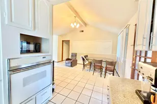 10719 Carvel Ln, Houston, TX 77072 - Photo 11