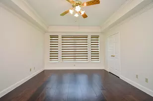 3815 Meadow Spring Dr, Sugar Land, TX 77479 - Photo 13