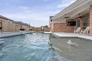 1504 Nacogdoches Valley Dr, League City, TX 77573 - Photo 25