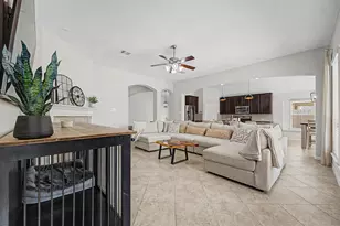 1504 Nacogdoches Valley Dr, League City, TX 77573 - Photo 7