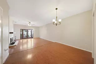 5939 Woodway Place Ct, Houston, TX 77057 - Photo 7