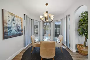 527 S Ohio Ave, La Porte, TX 77571 - Photo 11