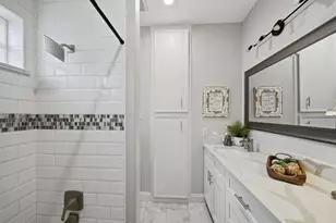 527 S Ohio Ave, La Porte, TX 77571 - Photo 23