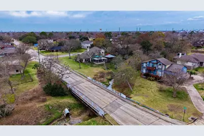 527 S Ohio Avenue, La Porte, TX 77571 - Photo 7