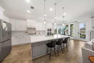 9726 Starry Night Ln, Manvel, TX 77578 - Photo 11