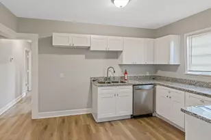 406 Bardash St, Cleveland, TX 77327 - Photo 9