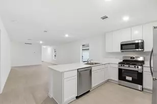 25405 Carnation Ct, Magnolia, TX 77354 - Photo 7