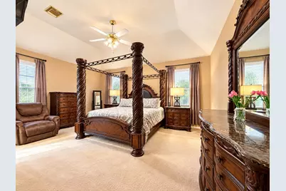 105 Kevin Court, La Porte, TX 77571 - Photo 11