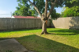 1523 Campbell, Galveston, TX 77551 - Photo 19