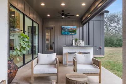 432 S Garrett Circle, Bellville, TX 77418 - Photo 7