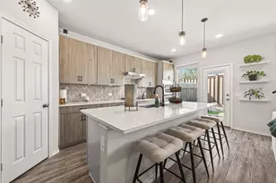 10404 Marston Vineyard Dr, Houston, TX 77025 - Photo 23