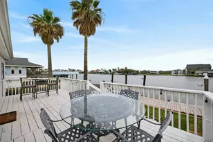 906 91st St, Galveston, TX 77554 - Photo 37