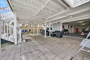 906 91st St, Galveston, TX 77554 - Photo 35