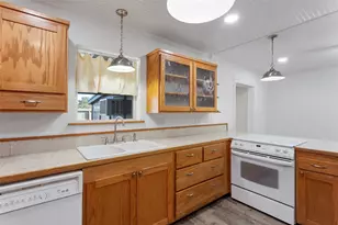 2918 15th Ave N, Texas City, TX 77590 - Photo 11