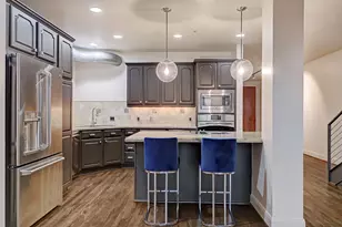 1005 S Shepherd Dr, Houston, TX 77019 - Photo 9