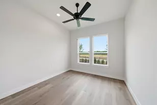 10425 Painted Brush Ln, Willis, TX 77318 - Photo 17