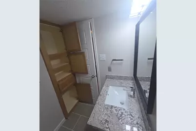 2250 Bering Drive, Houston, TX 77057 - Photo 23