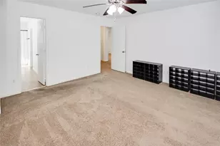 11346 Log Cabin Ln, Tomball, TX 77375 - Photo 9