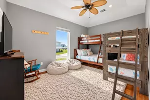 18607 Warrior Rd, Galveston, TX 77554 - Photo 19