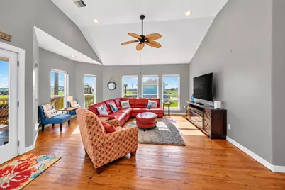18607 Warrior Road, Galveston, TX 77554 - Photo 3