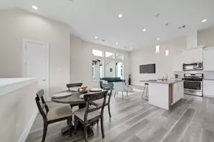 2502 W Tidwell Rd, Houston, TX 77091 - Photo 9
