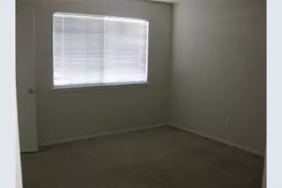 33318 Cottonwood Bend, Magnolia, TX 77354 - Photo 5