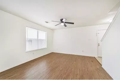 33318 Cottonwood Bend, Magnolia, TX 77354 - Photo 5