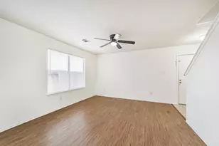 33318 Cottonwood Bend, Magnolia, TX 77354 - Photo 5
