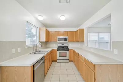 33318 Cottonwood Bend, Magnolia, TX 77354 - Photo 11
